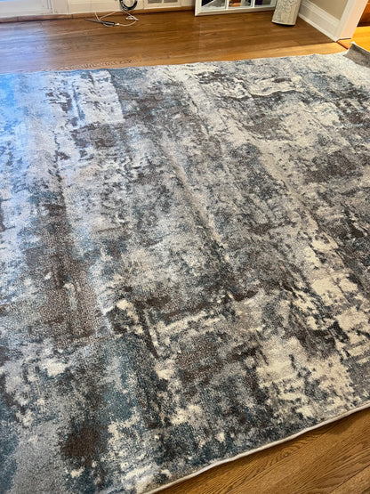 Salou area rug 7'8" x 10'2"