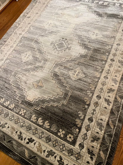 Malaga Area Rug 6.7"x 9'